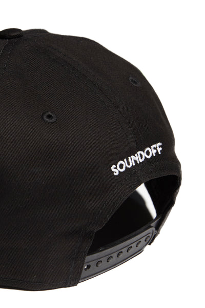 SOUNDOFF.HEADPHONES.SNAPBACK.WHITE.EMBROIDERY.ON.BLACK.