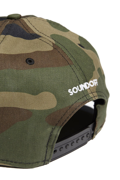 SOUNDOFF.HEADPHONES.SNAPBACK.WHITE.EMBROIDERY.ON.CAMO.